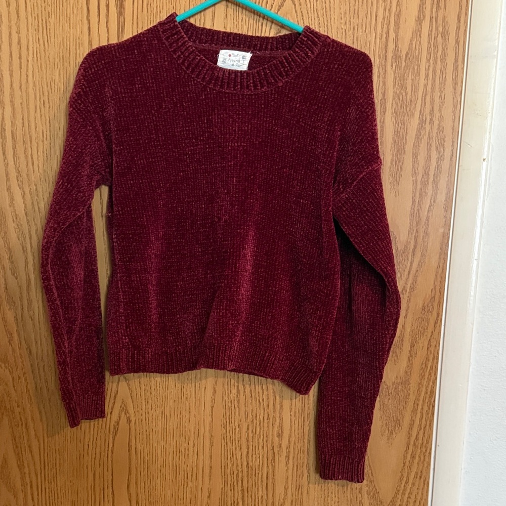 Poof Apparel Women's Burgundy Chenille LS Crew Neck Pullover Sweater Size M Crop